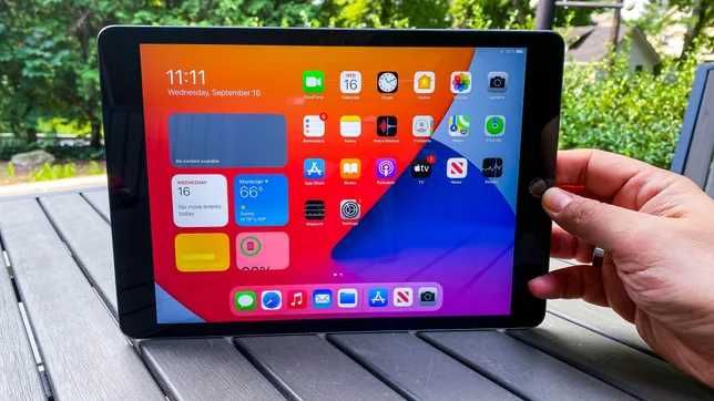 apple ipad 8 gen /отличен/