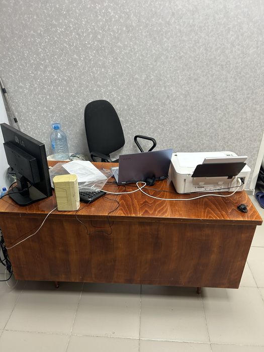 Стол тумба с полками