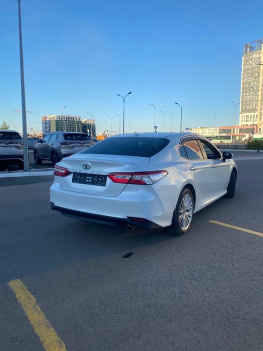 Toyota Camry 70 2.5