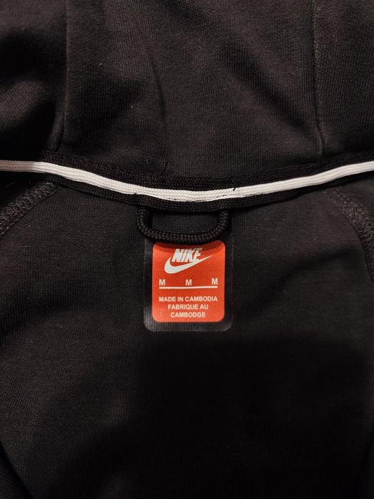 Nike tech fleece x syna world
