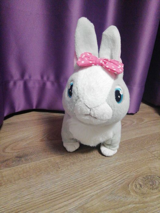 Зайчето Бетси/интерактивна играчка