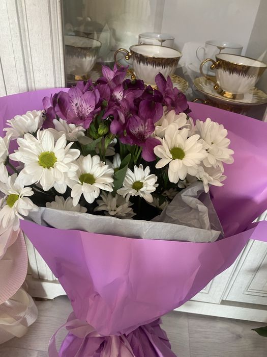 Продаю цветы сост свежие