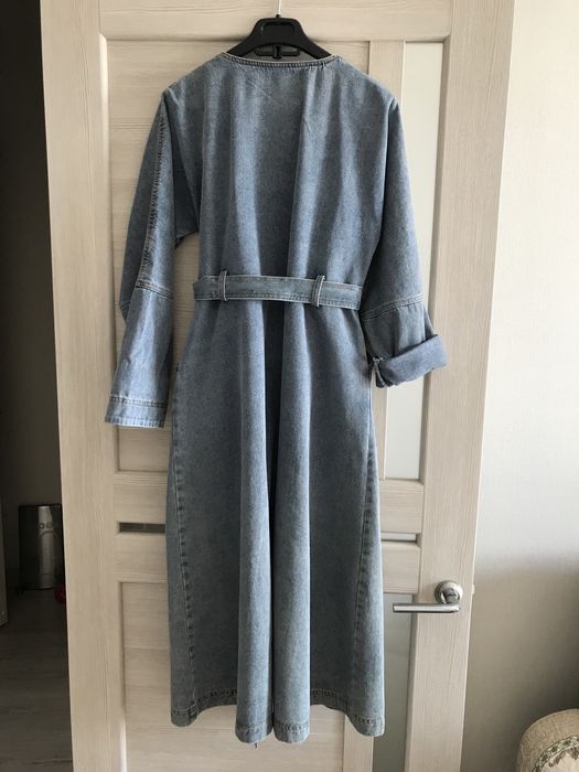 Продаю платье джинсовое