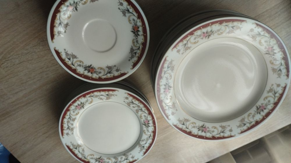 Столовый  сервиз