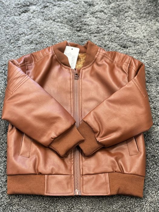 Чисто нови детски дрешки 4г.