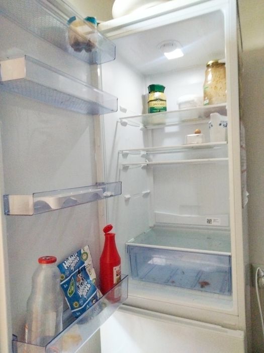 Холодильник 60000