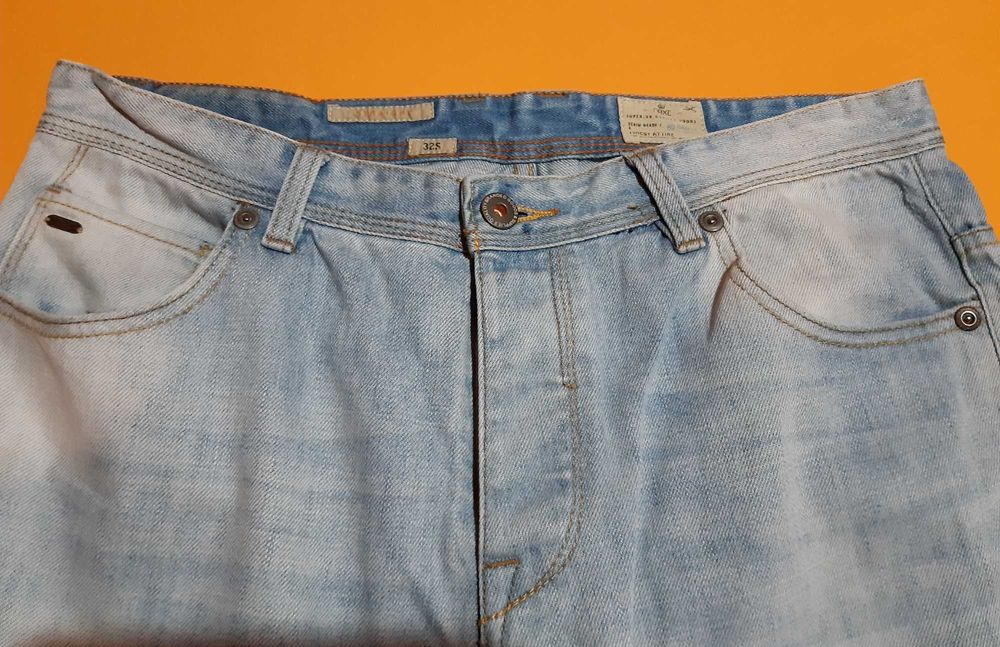 Нови мъжки дънки next