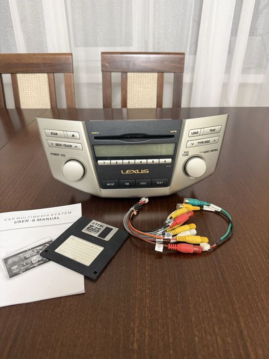 Продам Автомагнитолу на Lexus RX