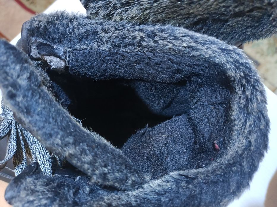 Ботинки зимние 39 размер