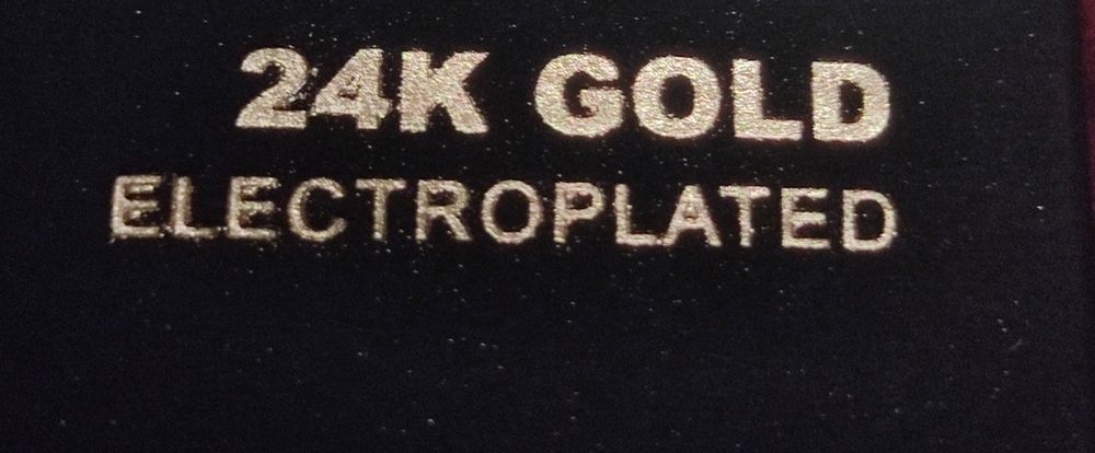 Brățări +broșă  placate cu aur 24 k