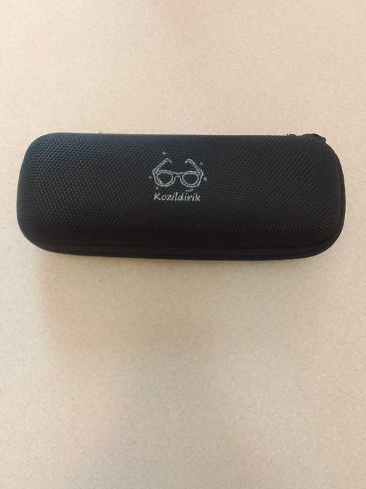 Футляр для очков 3 вида.