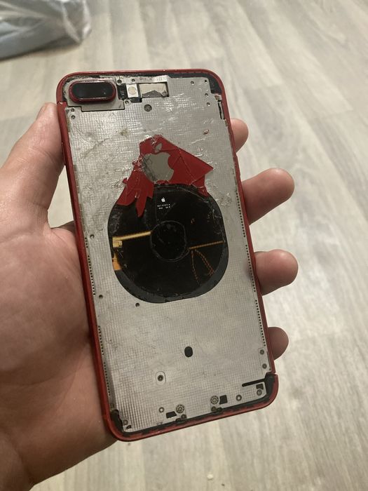 Iphone 8+ на запчасти