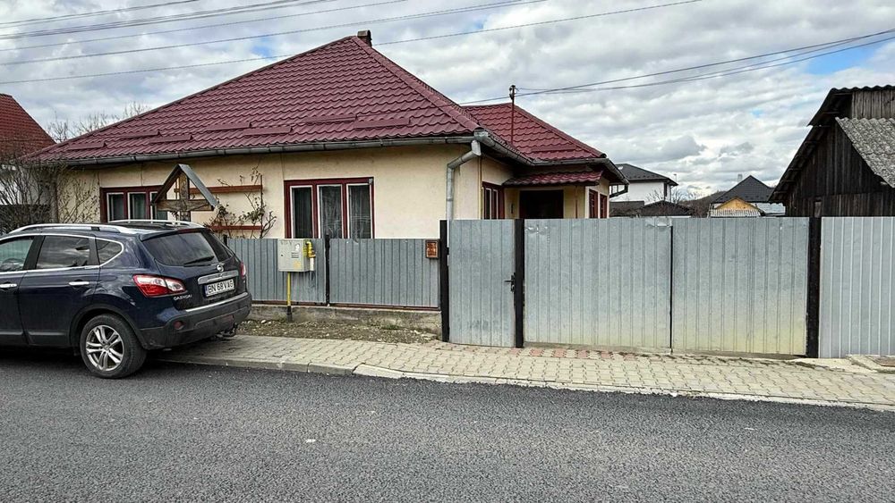 Casa cu teren 5.5 arii , Beclean ,Strada Grigore Silasi 27