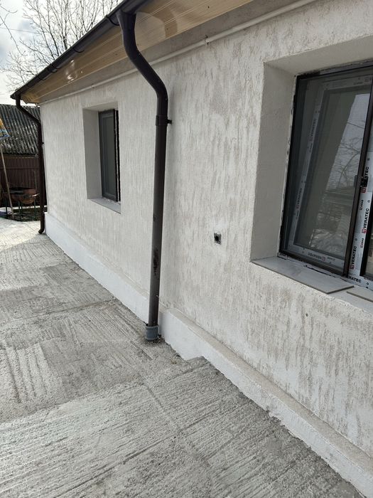 Vand Casa  340 m2 ,90 mii euro zona pompieri