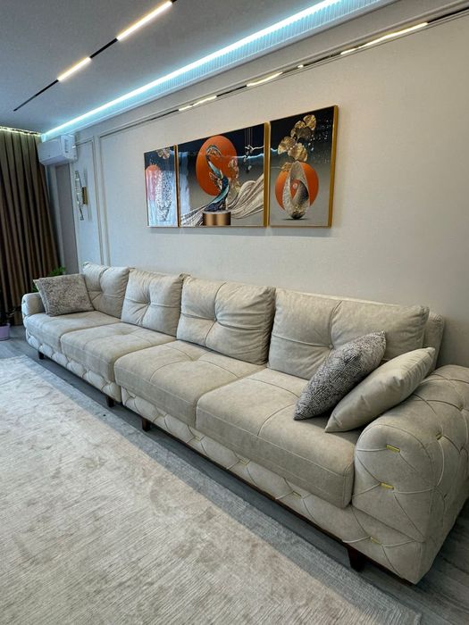 Продам диван почти новая