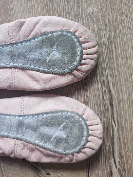 Demi-poante piele roz pentru fete mar 27