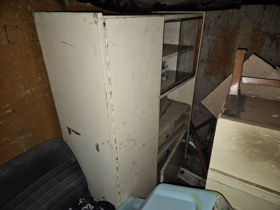 Шкаф советский. Дрова даром.