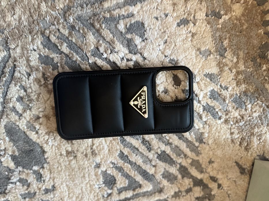 Калъфи за iphone 17 pro max,iphone 13 pro max,iphone 11