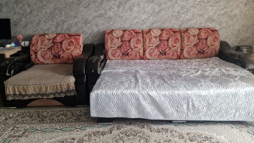 Продам диван и кресло
