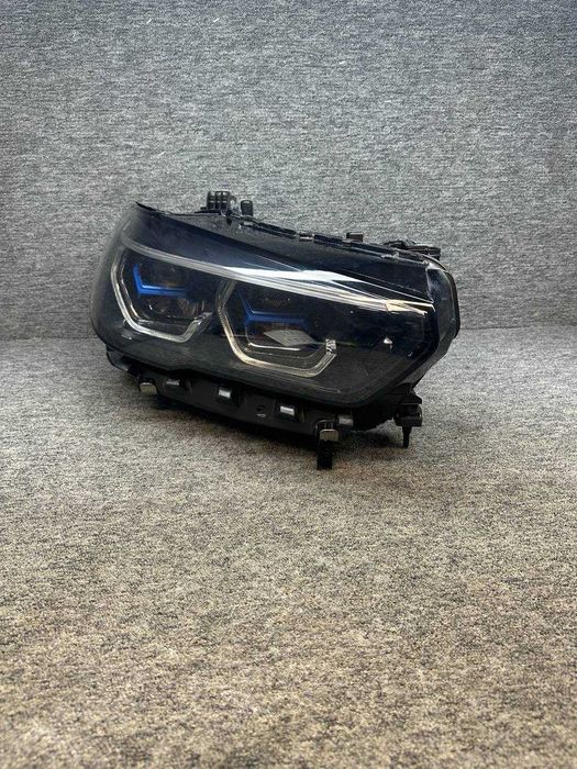 Far dreapta laser shadow BMW g05 nfl