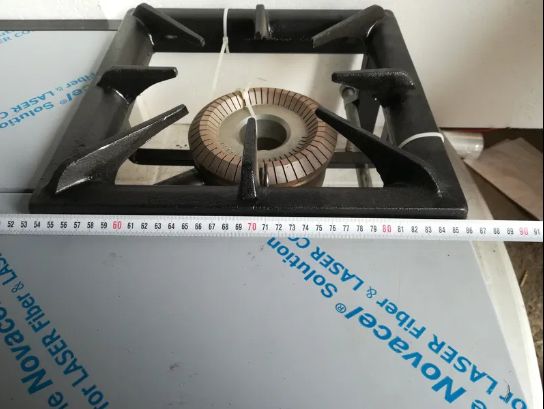 Газови котлони Големи горелки за варене на супи във казани 1-ен котлон