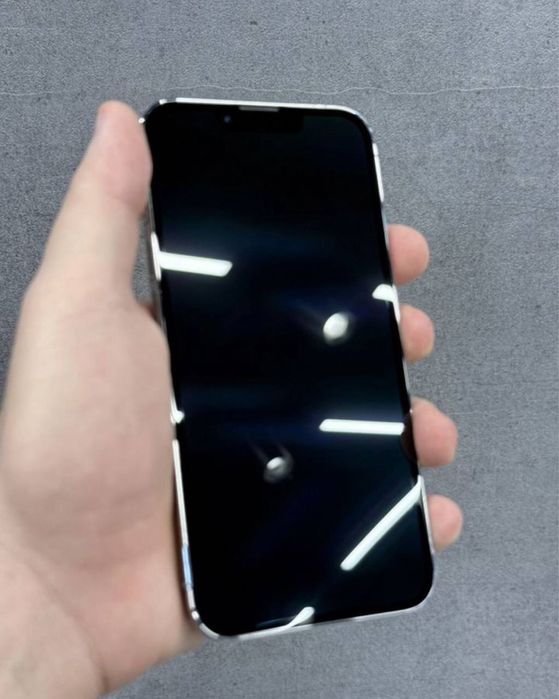 Айфон 13 про в идеальном состоянии