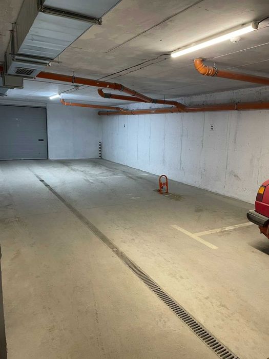 Дава се под наем Гараж / Паркомясто в София, Дървеница - 15 кв.м за 102 € - Снимка #3