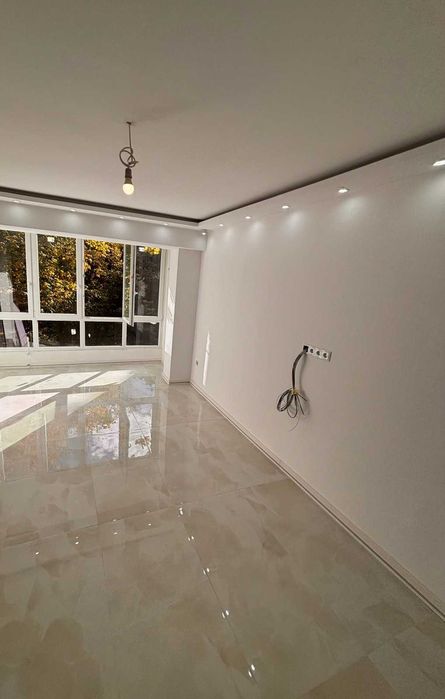 Продава се Двустаен апартамент в София, Център - 60 кв.м за 2334 €/кв.м - Снимка #5