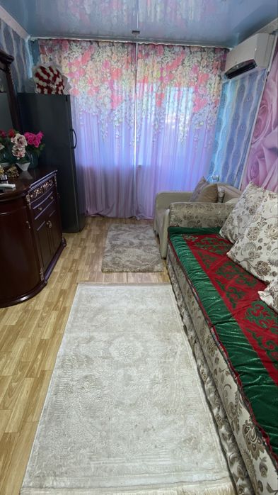 СДАЮ 1 комнатную квартиру ПОСУТОЧНО