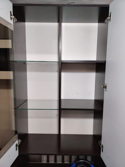 Продам стенка в хорошем состояние