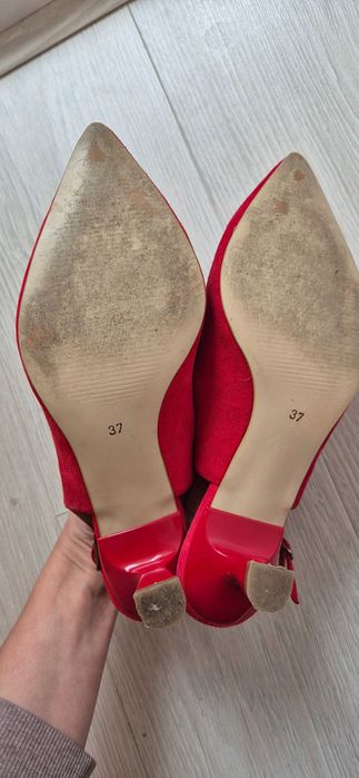 Pantofi piele intoarsa