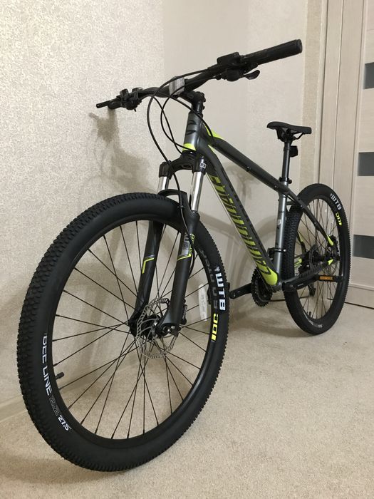 Cannondale catalyst 1