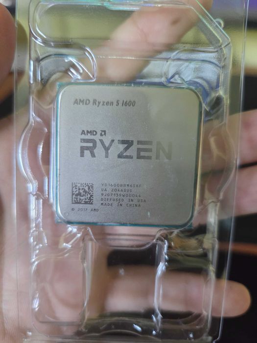 Процесор AMD RYZEN 5 1600