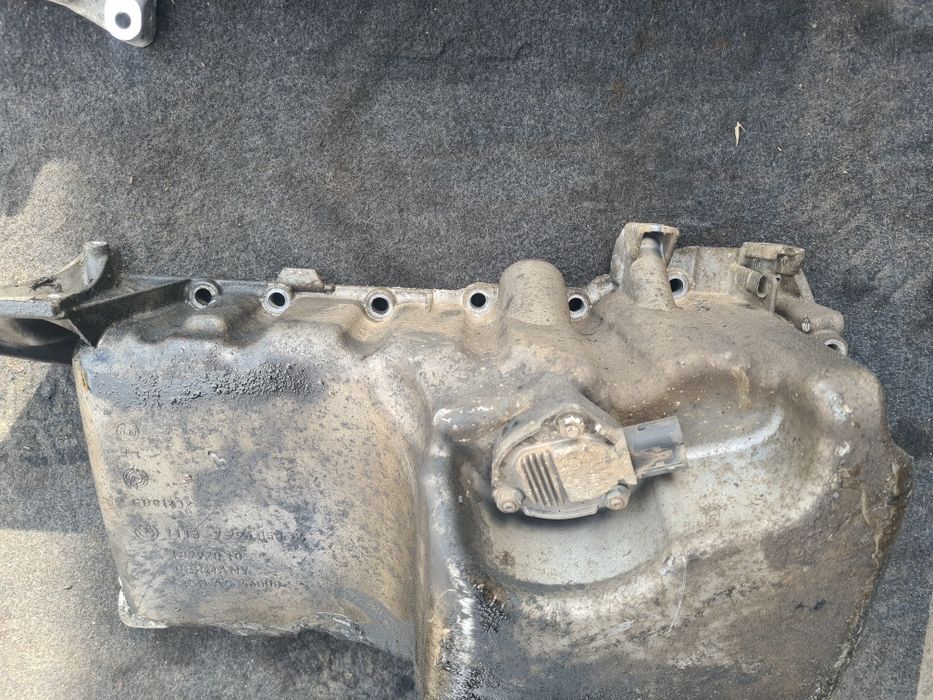 Baie ulei bmw e60 e61 520d 163 cai m47