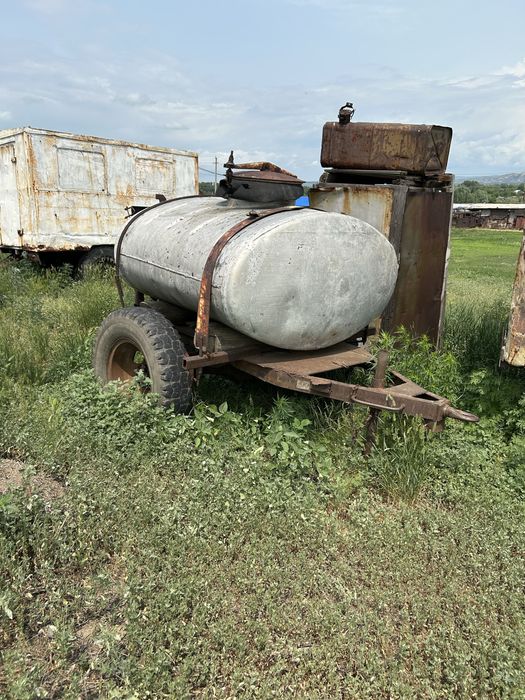 Продаются цистерны и бочки