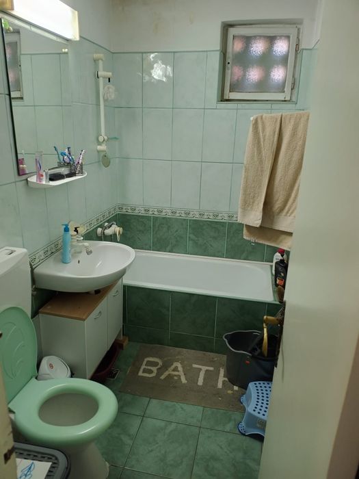 Imobiliare-apartamente de vanzare