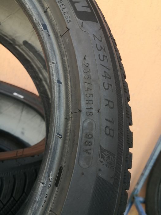 235 45 18 цола гуми като нови Michelin dot 25 4 броя