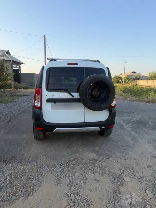 Lada largus 2022
