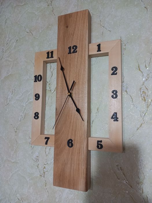 Стенен дървен  Часовник