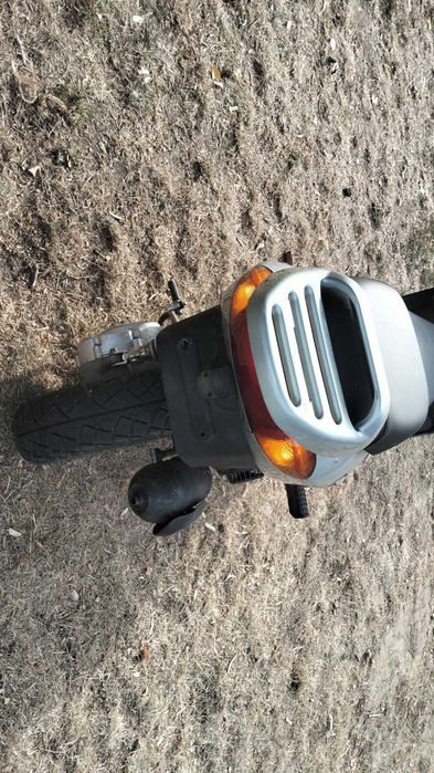 Vamd sau schimb scuter 125 cu cross de 125
