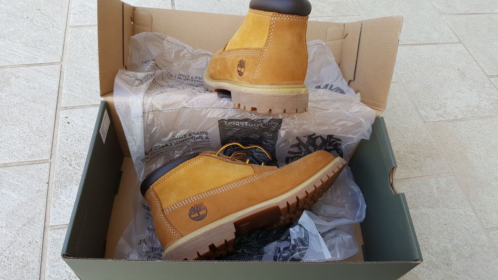 Ghete Timberland Nellie Khk Lthr Sde Wheat Cod Produs: A1KGN