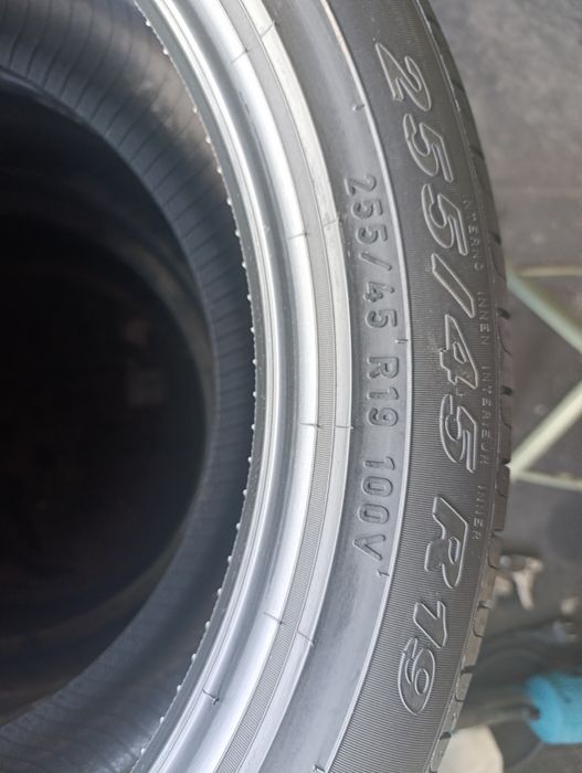 O anvelopă de vara 255 45 19 Pirelli dot 2019