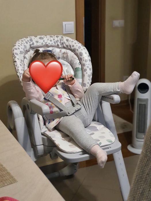 Scaun masa bebe Chico