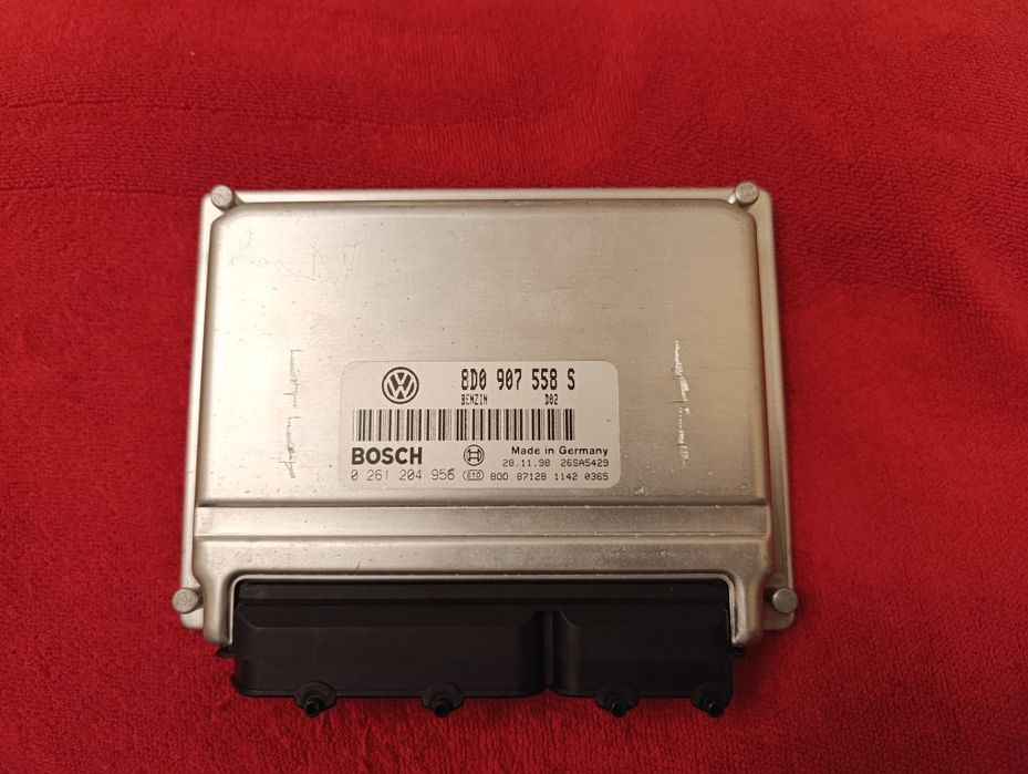 Calculator motor Passat b5  8D0 907 558 S