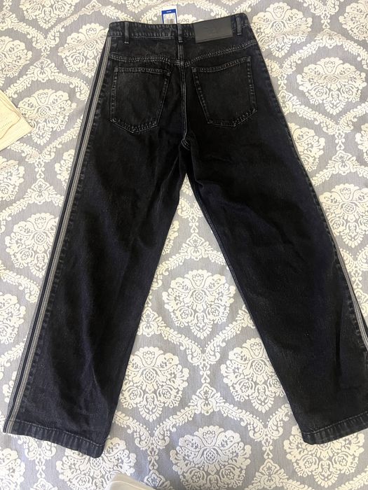 джинсы adidas, не ношенные