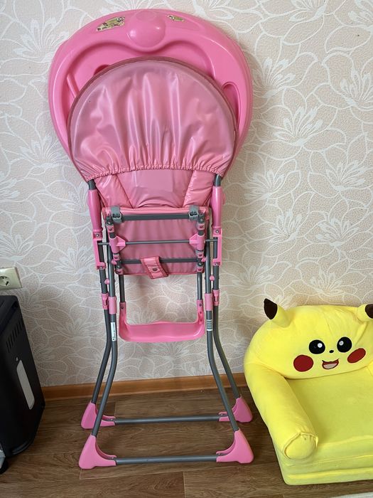 Детский стулчик для кормление