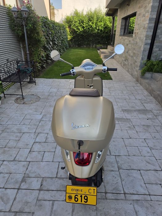 Vespa  Piaggio Primavera