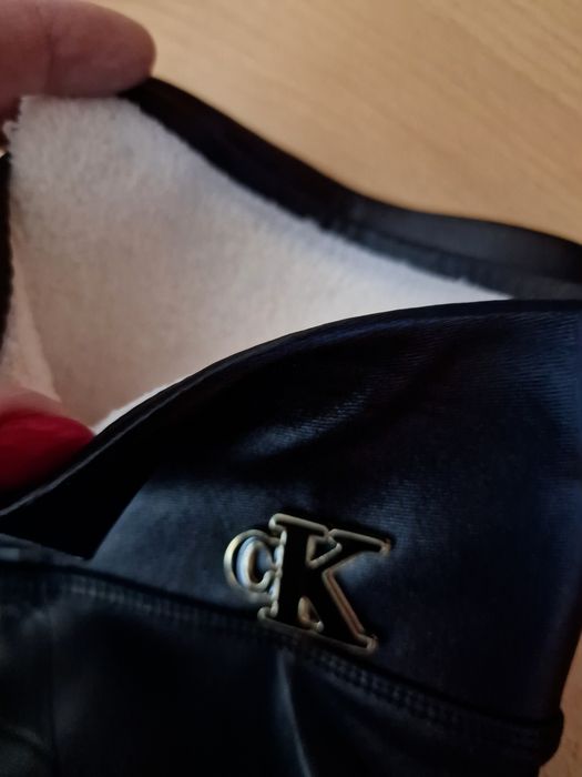 Colanti Calvin Klein vatuiti,sezonul rece, logo metalic