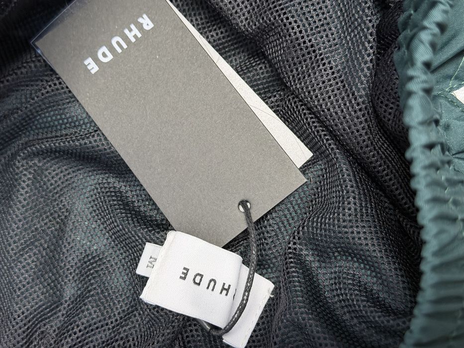 НОВИ къси панталони rhude