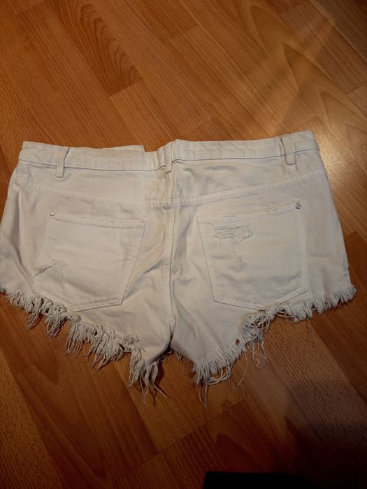 Off-white denim shorts